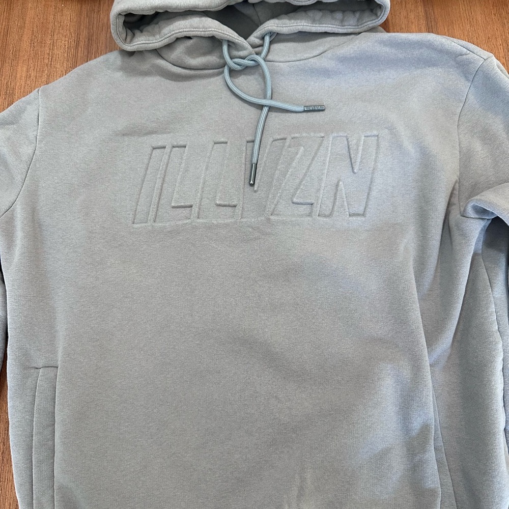 ILLVZN grey hoodie